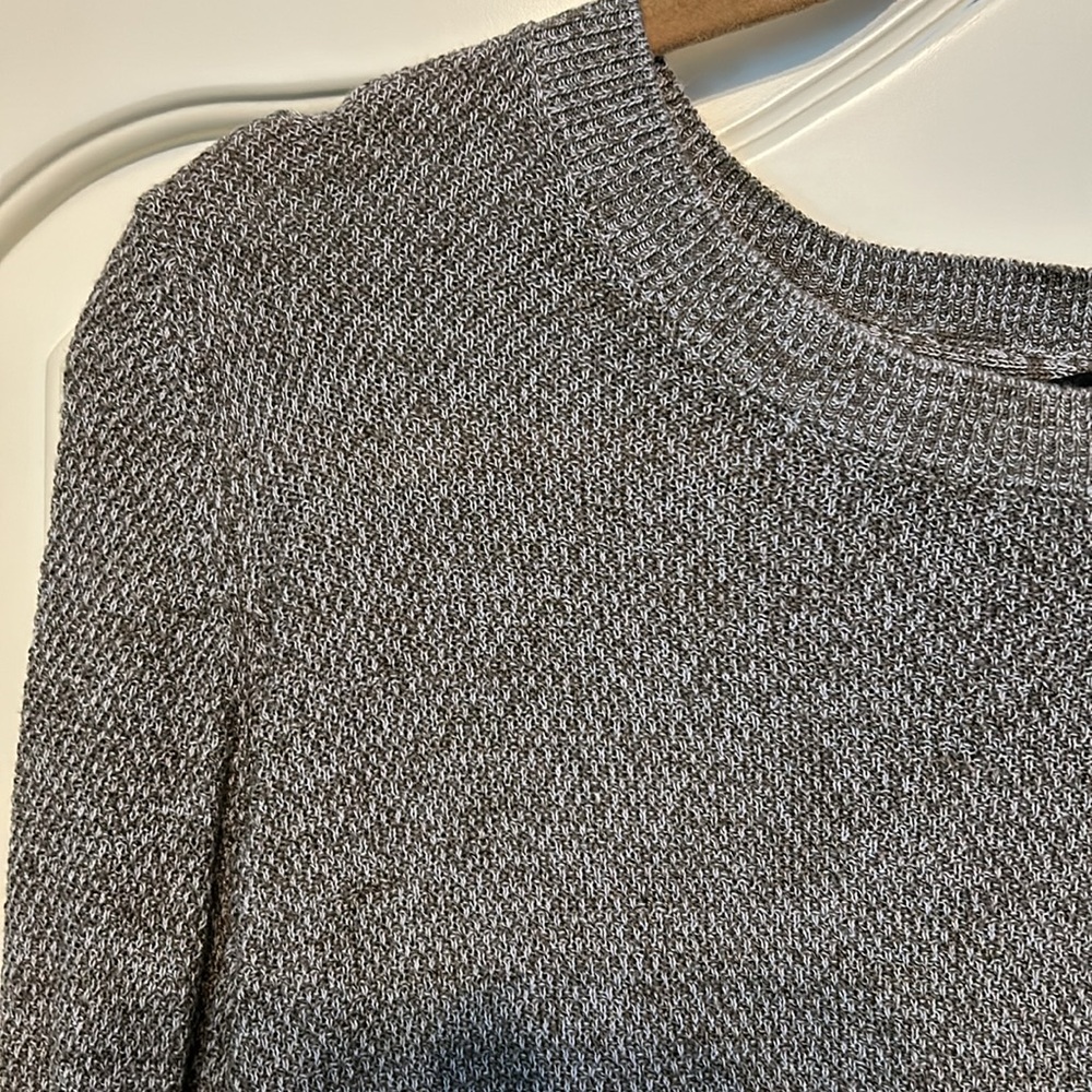 Banana Republic Brown Sweater with Open Back - Picture 4 of 5